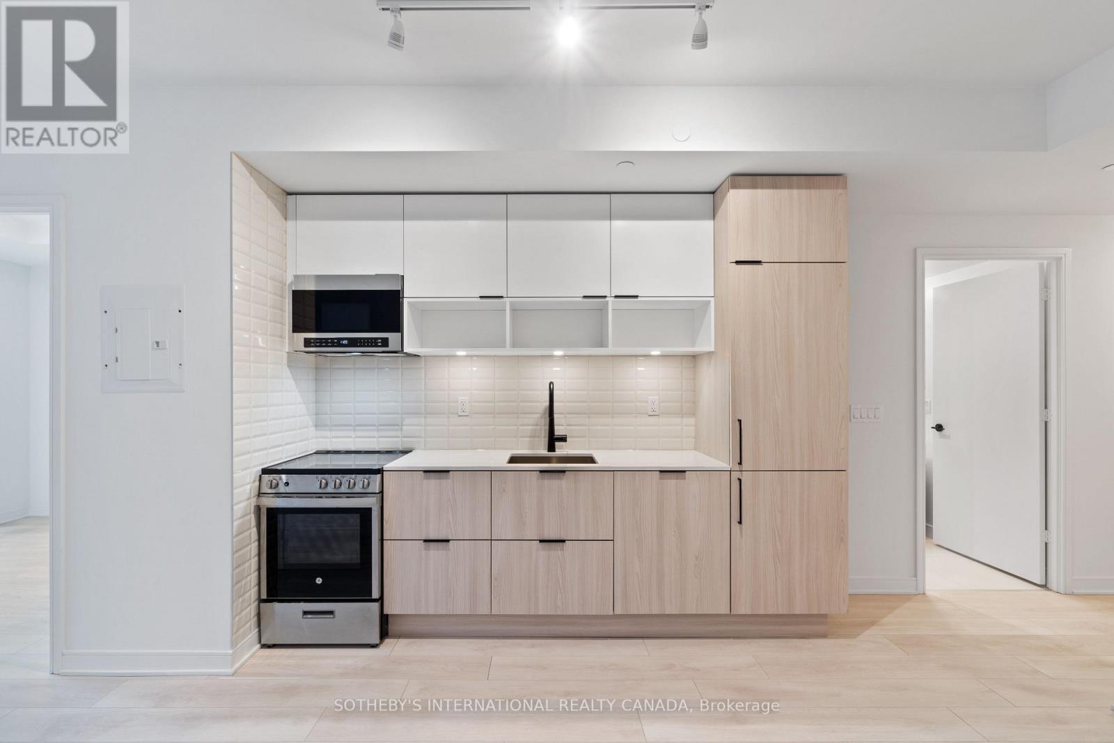 S350 - 35 Rolling Mills Road, Toronto, Ontario  M5A 0V6 - Photo 3 - C12737118