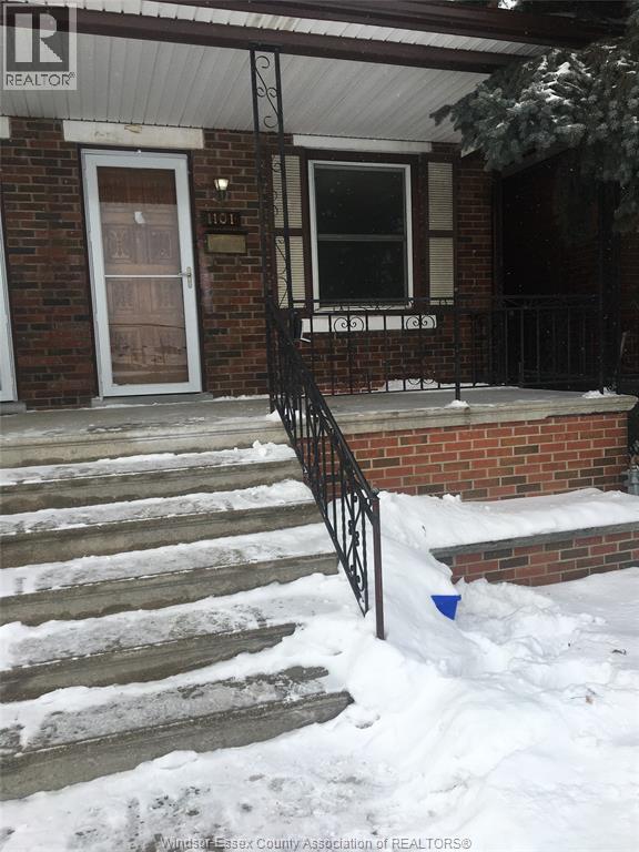 MLS# 26002114: 1101 ELSMERE, Windsor, Canada