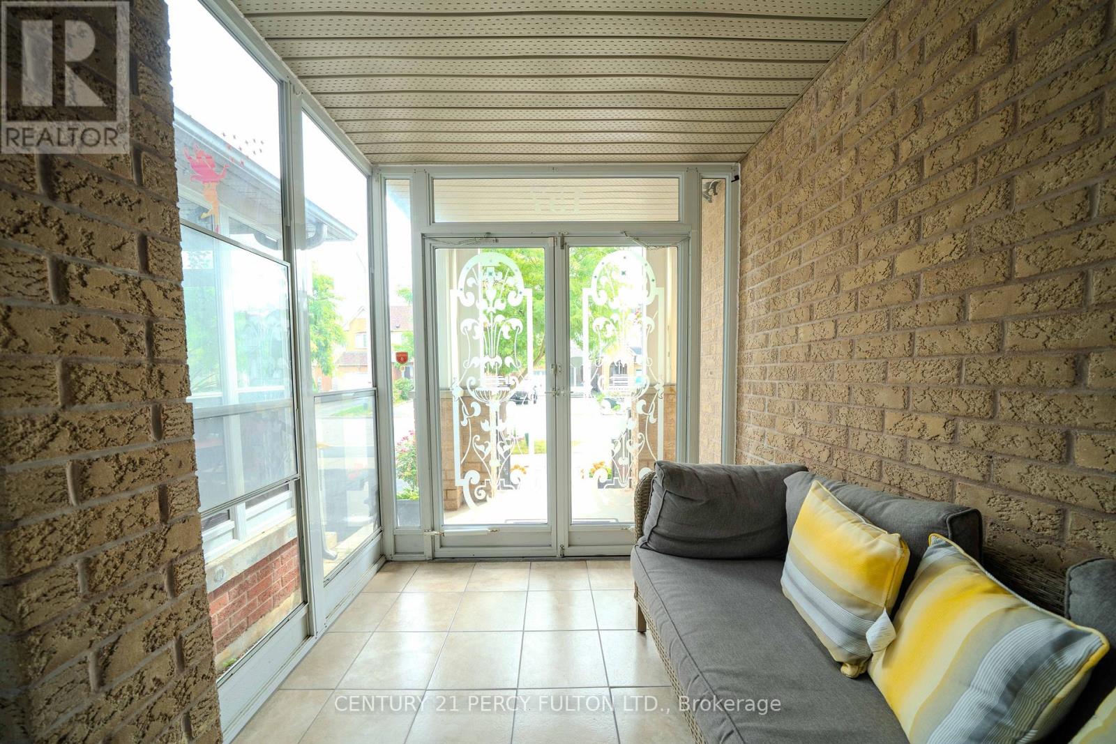 157 Billingsley Crescent, Markham, Ontario  L3S 4P3 - Photo 4 - N12737116