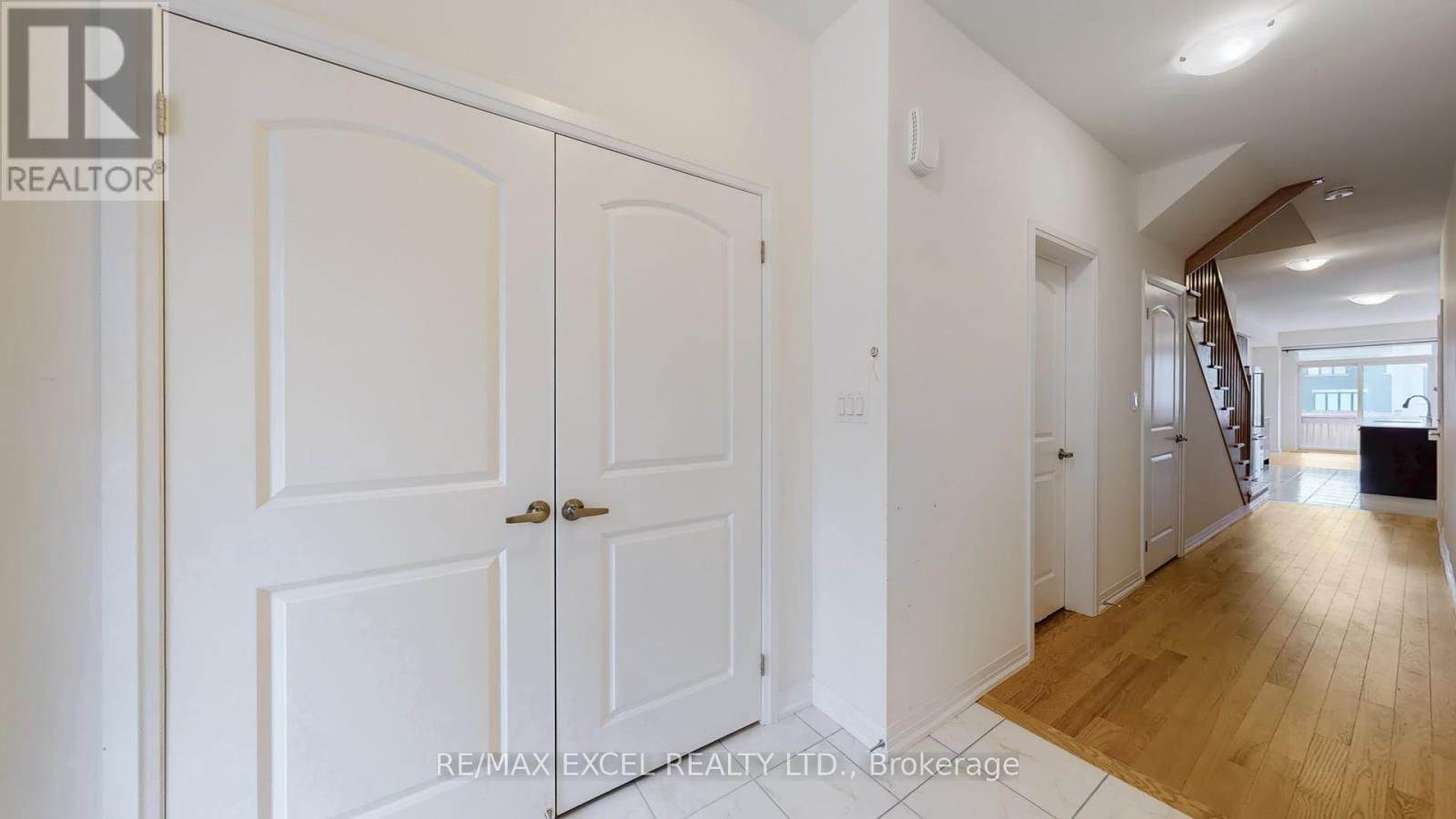 85 Robert Eaton Avenue, Markham, Ontario  L3S 0G2 - Photo 4 - N12737126