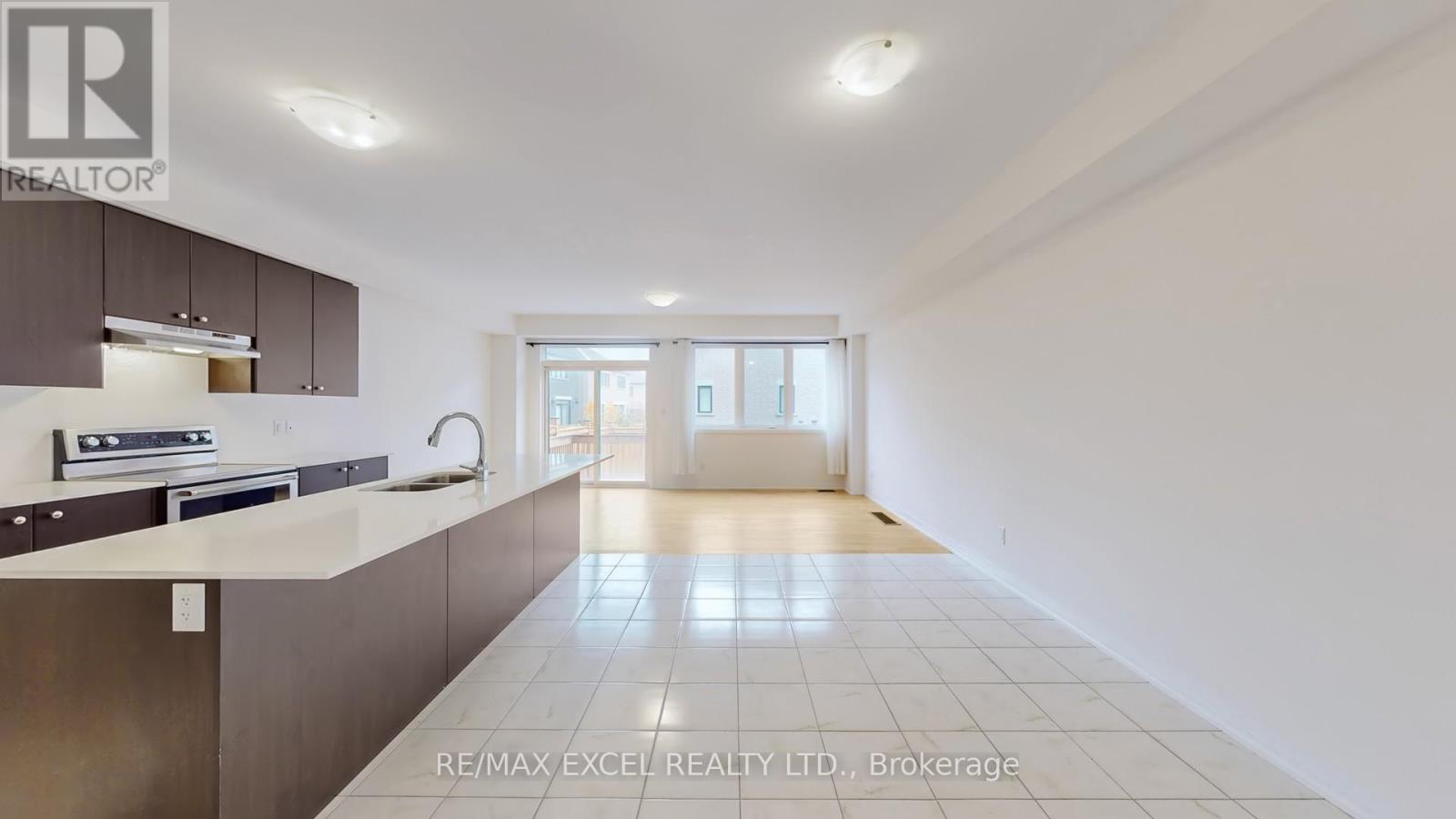 85 Robert Eaton Avenue, Markham, Ontario  L3S 0G2 - Photo 6 - N12737126