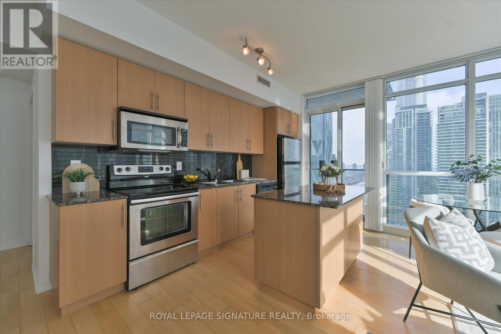 3007 - 55 Bremner Boulevard, Toronto, Ontario  M5V 3V8 - Photo 8 - C12612100