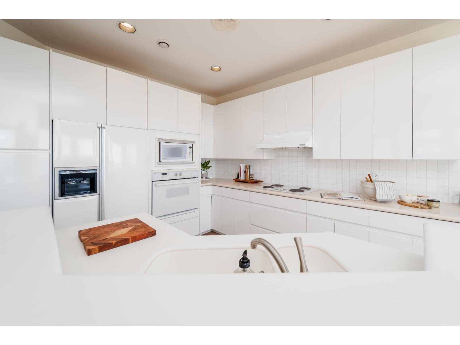 2810 O'hara Lane, Surrey, British Columbia  V4A 3E4 - Photo 12 - R3084335