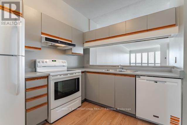 716 - 2511 Lakeshore Road W, Oakville, Ontario  L6L 6L9 - Photo 19 - W12737146