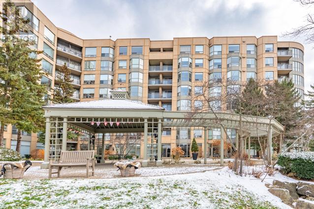 716 - 2511 Lakeshore Road W, Oakville, Ontario  L6L 6L9 - Photo 28 - W12737146