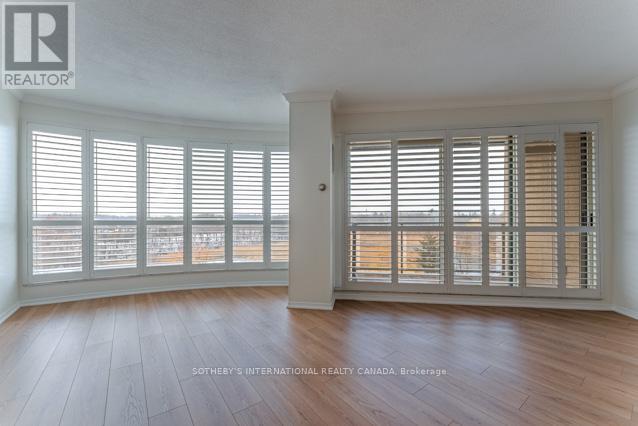 716 - 2511 Lakeshore Road W, Oakville, Ontario  L6L 6L9 - Photo 6 - W12737146