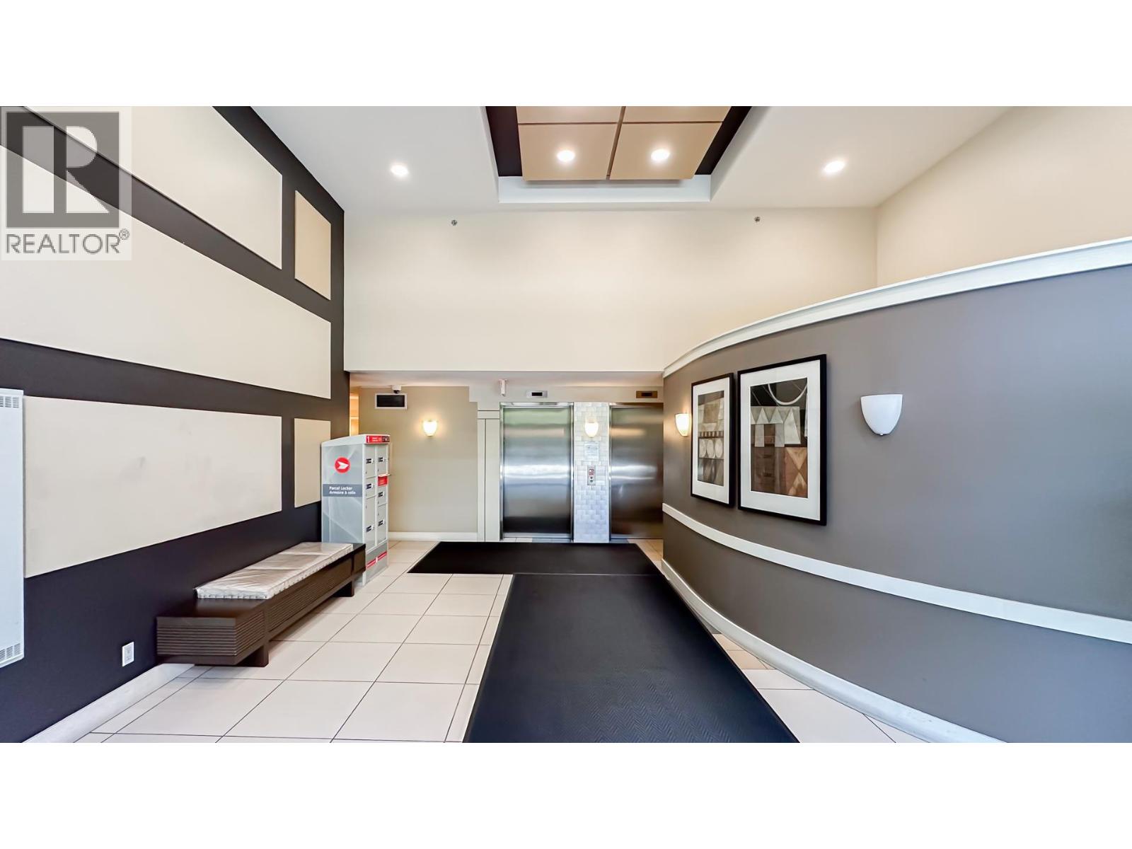 401 3588 Crowley Drive, Vancouver, British Columbia  V5R 6H3 - Photo 3 - R3032779