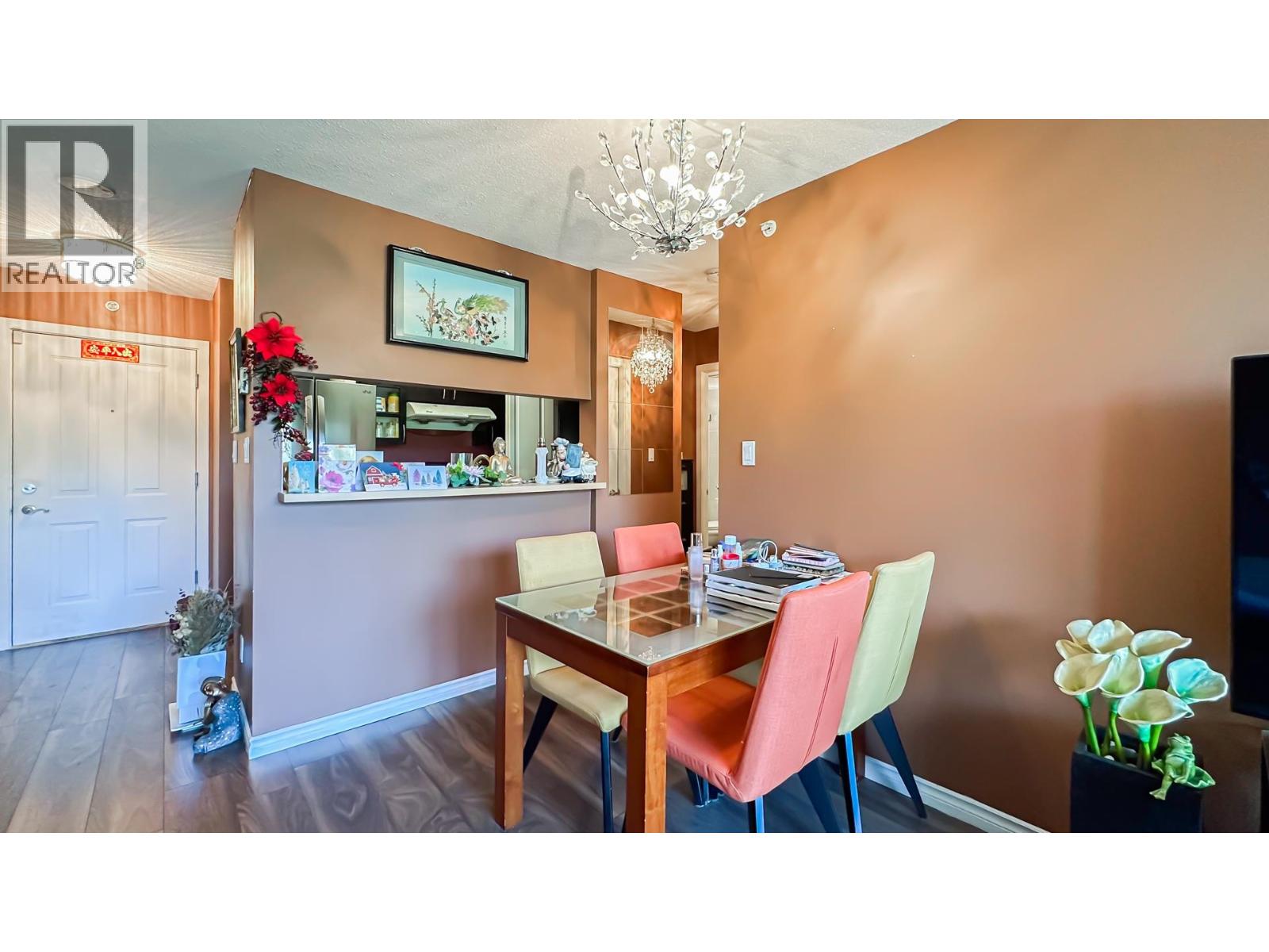 401 3588 Crowley Drive, Vancouver, British Columbia  V5R 6H3 - Photo 10 - R3032779