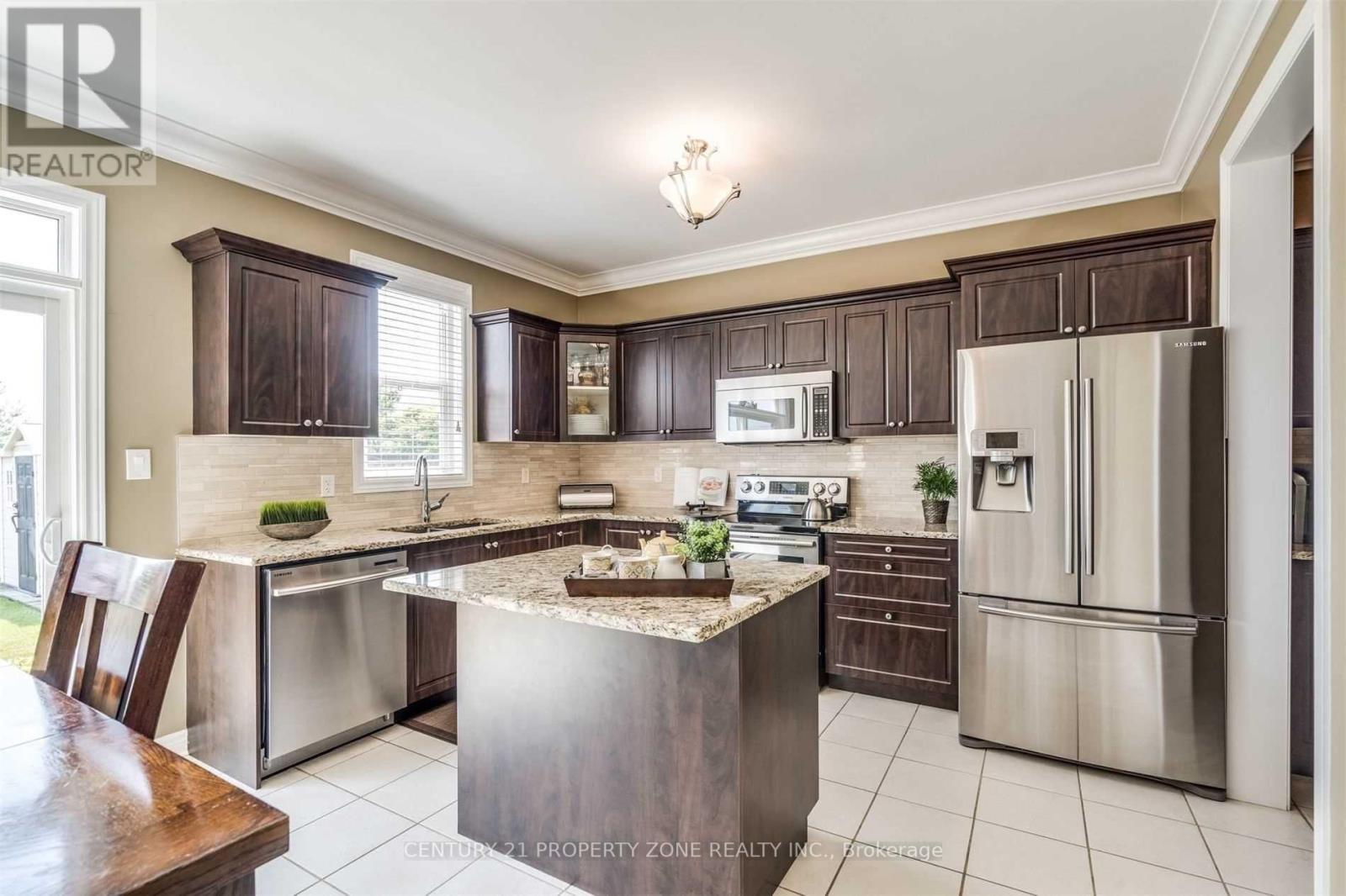 169 Magnificent Way, Hamilton, Ontario  L0R 1C0 - Photo 15 - X12737100