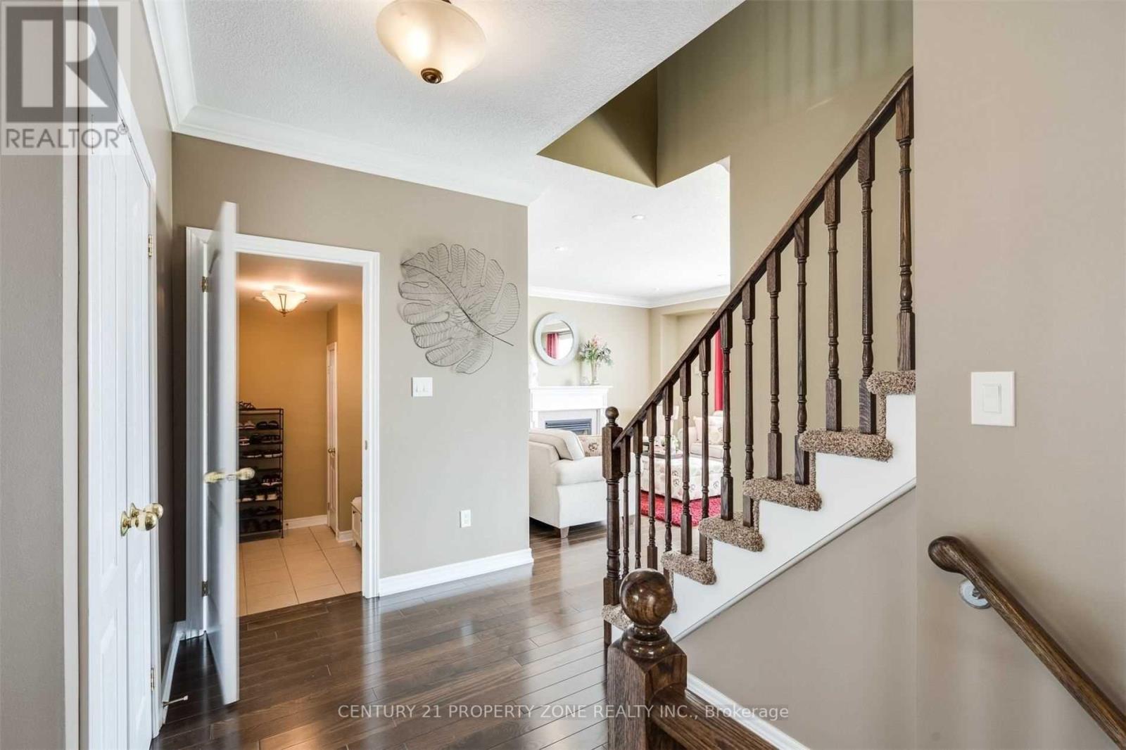 169 Magnificent Way, Hamilton, Ontario  L0R 1C0 - Photo 7 - X12737100