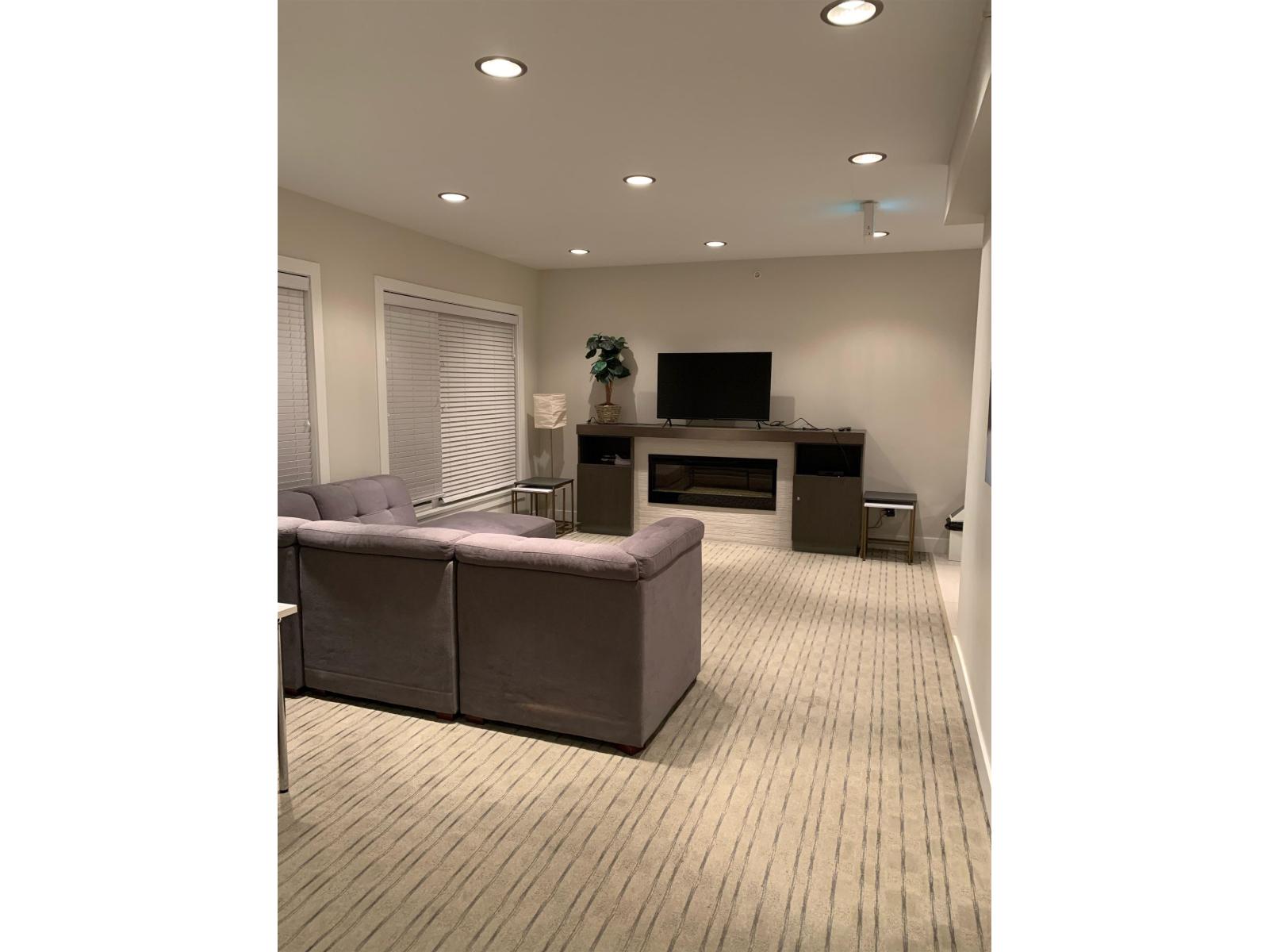 219 20728 Willoughby Town Centre Drive, Langley, British Columbia  V2Y 0P3 - Photo 31 - R3083175