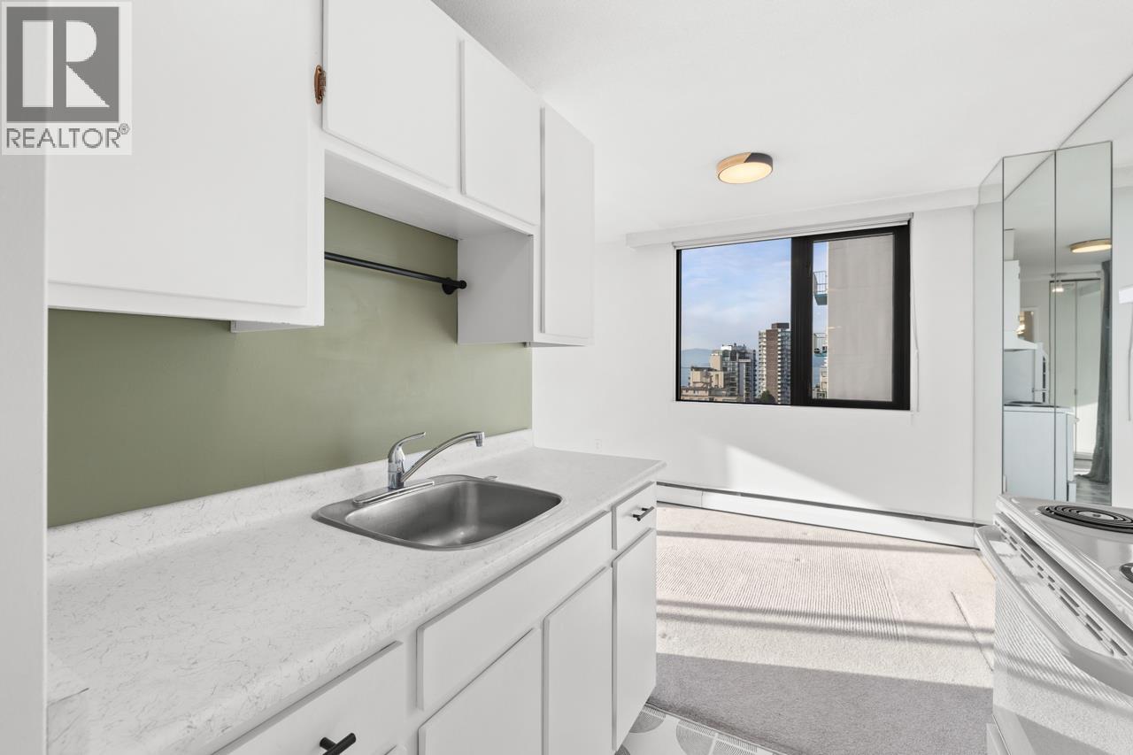 808 1330 Harwood Street, Vancouver, British Columbia V6E 1S8 - Photo 13 - R3084198