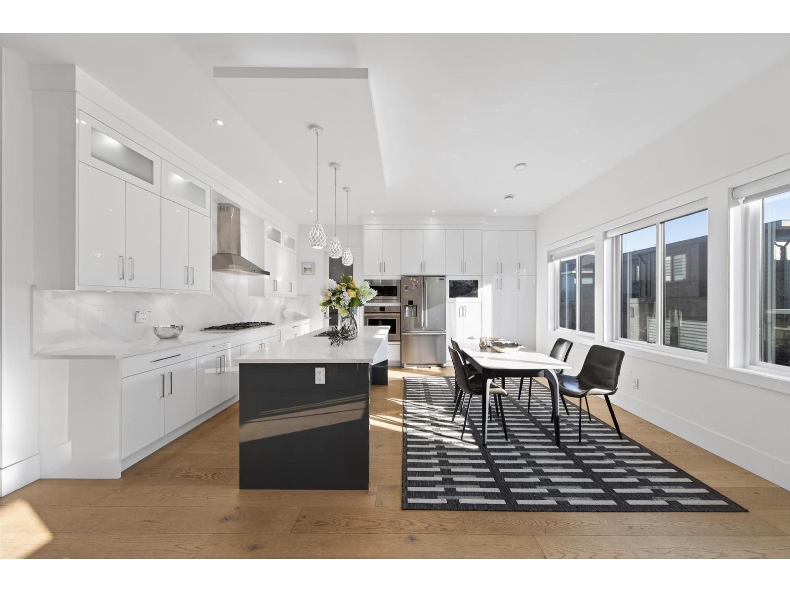 16764 18a Avenue, Surrey, British Columbia  V3Z 9X5 - Photo 7 - R3084154