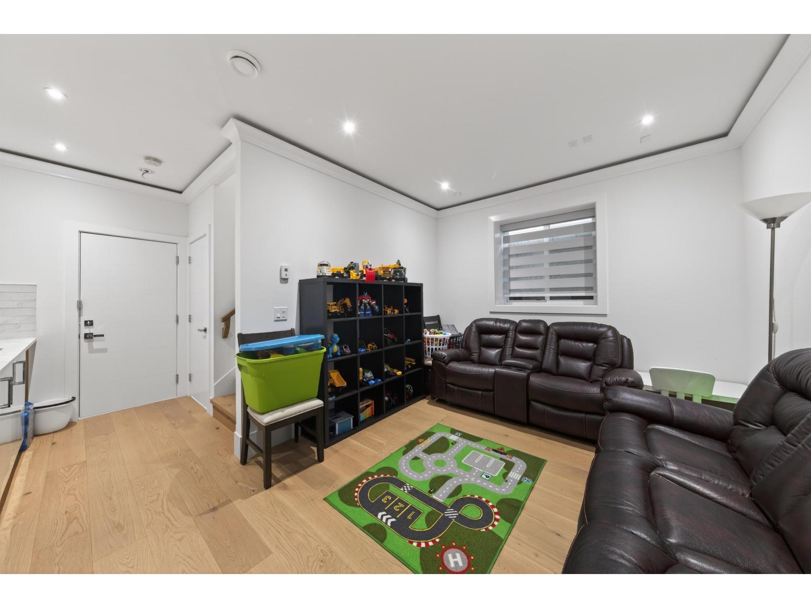 16764 18a Avenue, Surrey, British Columbia  V3Z 9X5 - Photo 23 - R3084154