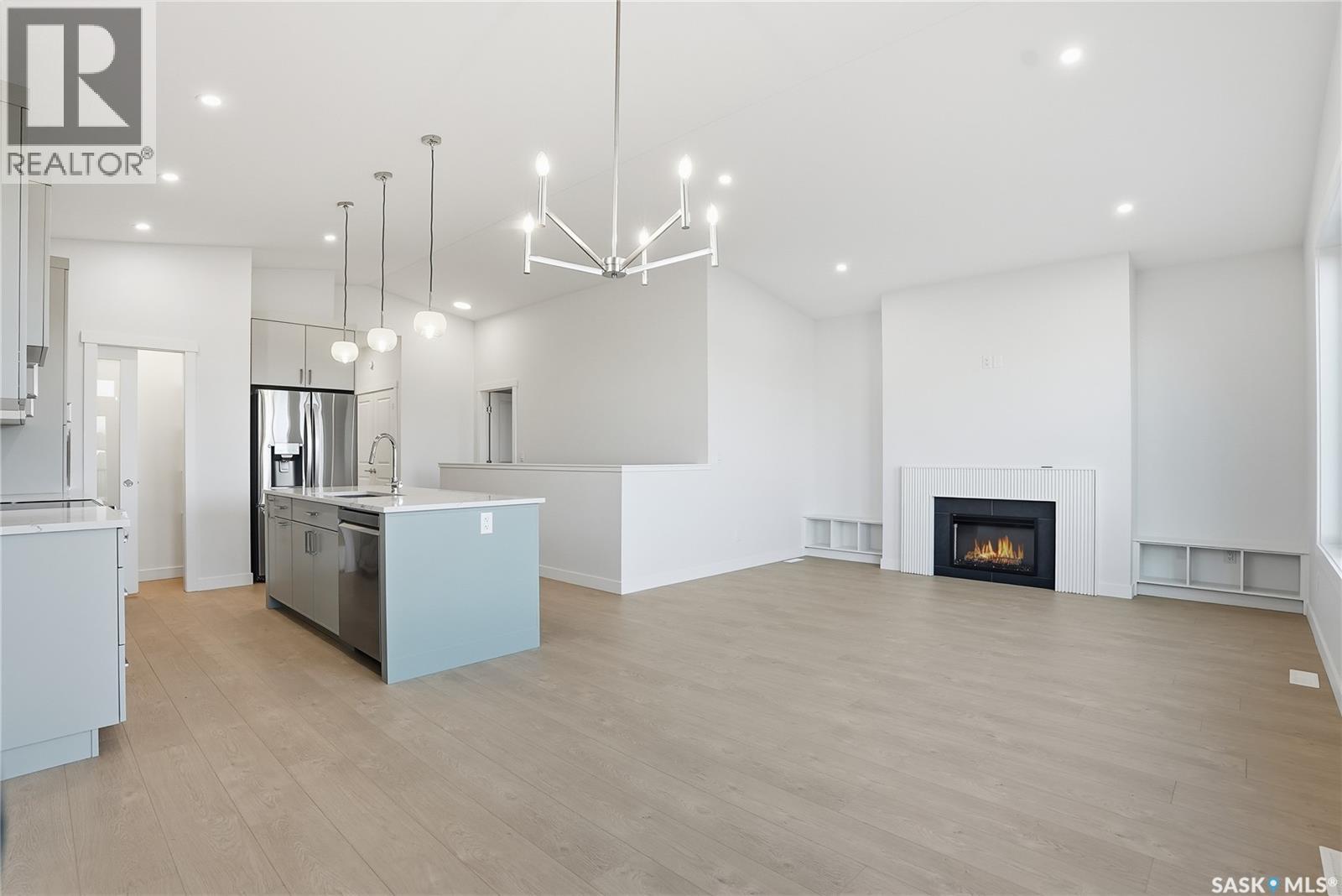 246 Doran Way, Saskatoon, Saskatchewan  S7V 1W2 - Photo 18 - SK027565