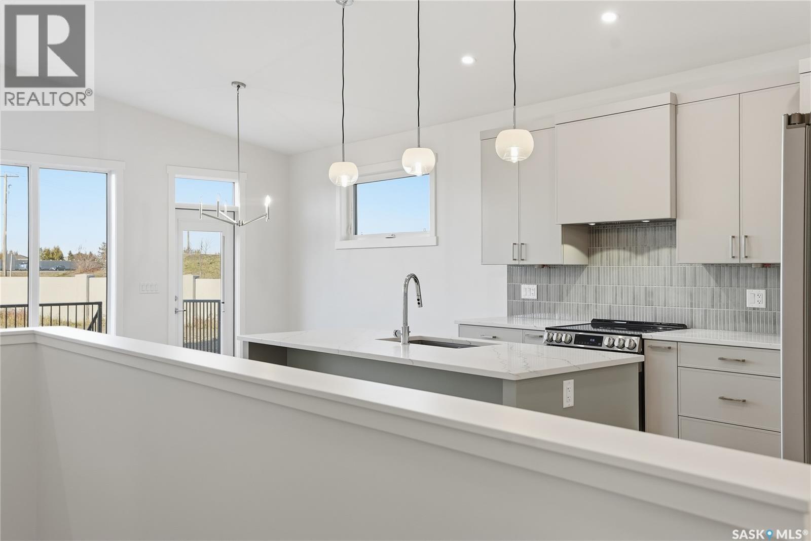 246 Doran Way, Saskatoon, Saskatchewan  S7V 1W2 - Photo 25 - SK027565