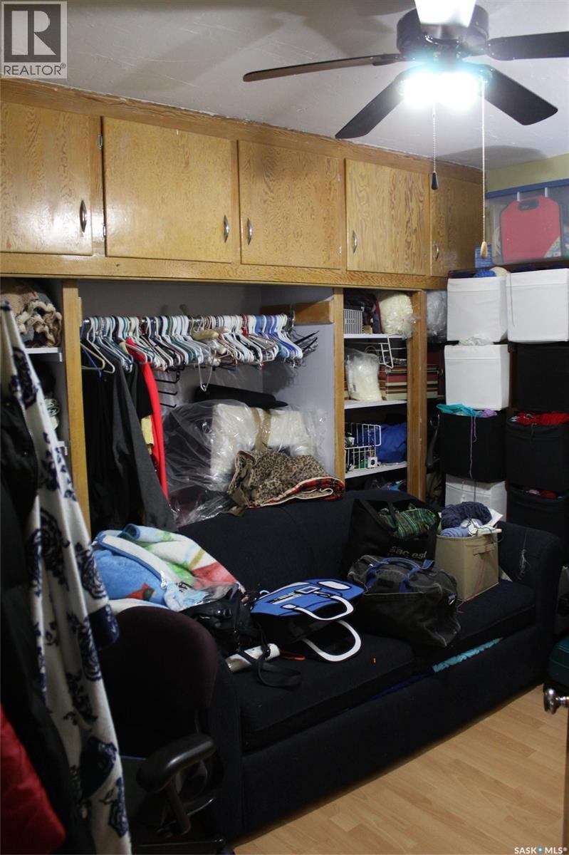 404 3rd Street N, Val Marie, Saskatchewan  S0N 2T0 - Photo 13 - SK027564