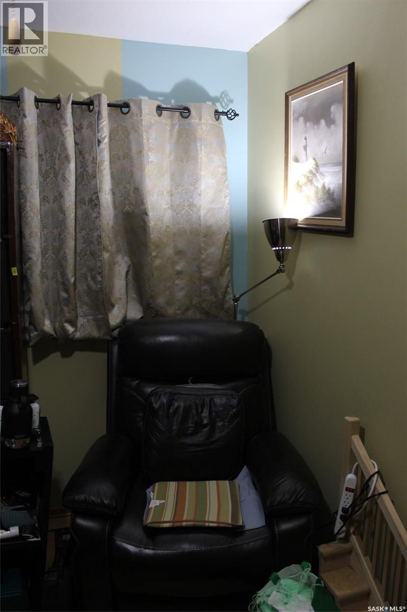 404 3rd Street N, Val Marie, Saskatchewan  S0N 2T0 - Photo 14 - SK027564