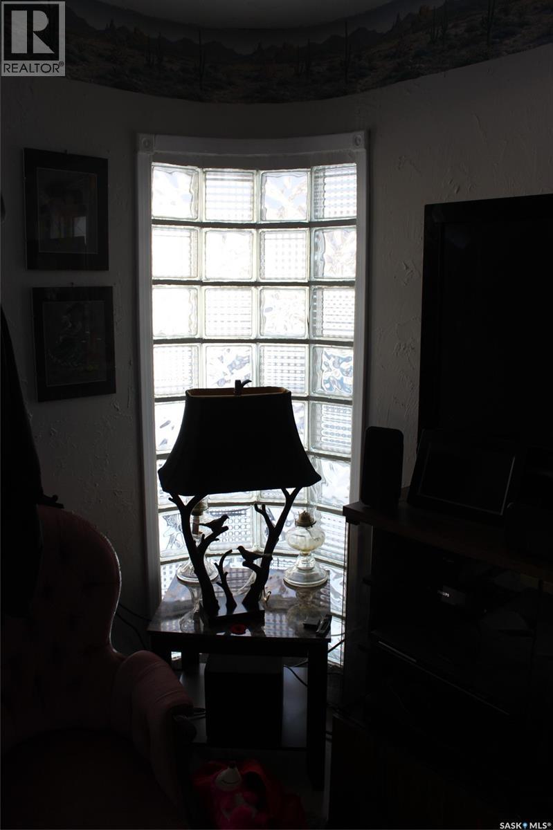 404 3rd Street N, Val Marie, Saskatchewan  S0N 2T0 - Photo 16 - SK027564