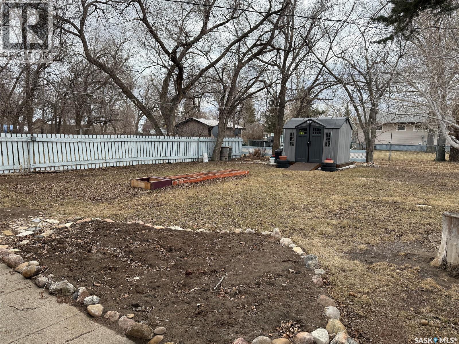 404 3rd Street N, Val Marie, Saskatchewan  S0N 2T0 - Photo 26 - SK027564