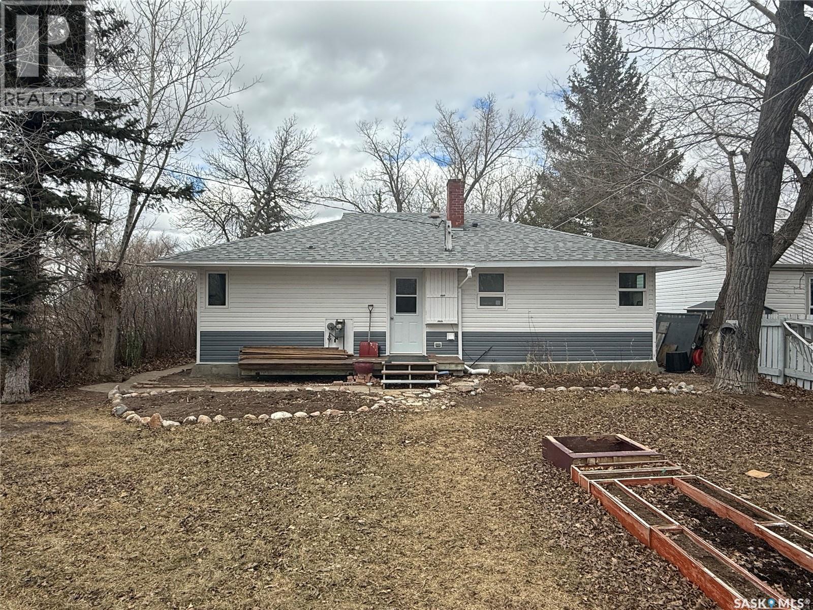 404 3rd Street N, Val Marie, Saskatchewan  S0N 2T0 - Photo 27 - SK027564