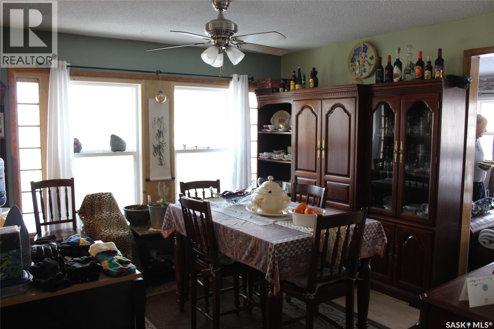 404 3rd Street N, Val Marie, Saskatchewan  S0N 2T0 - Photo 7 - SK027564