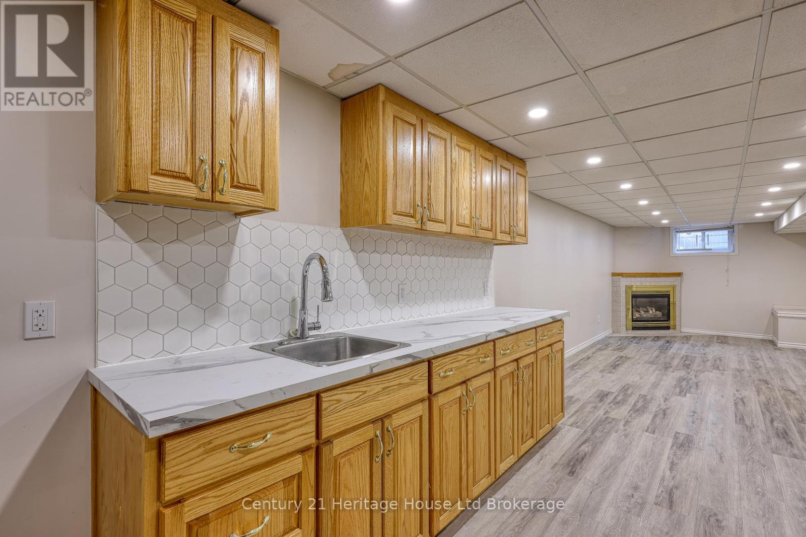 719 Peel Street, Woodstock, Ontario  N4S 1L5 - Photo 24 - X12737172