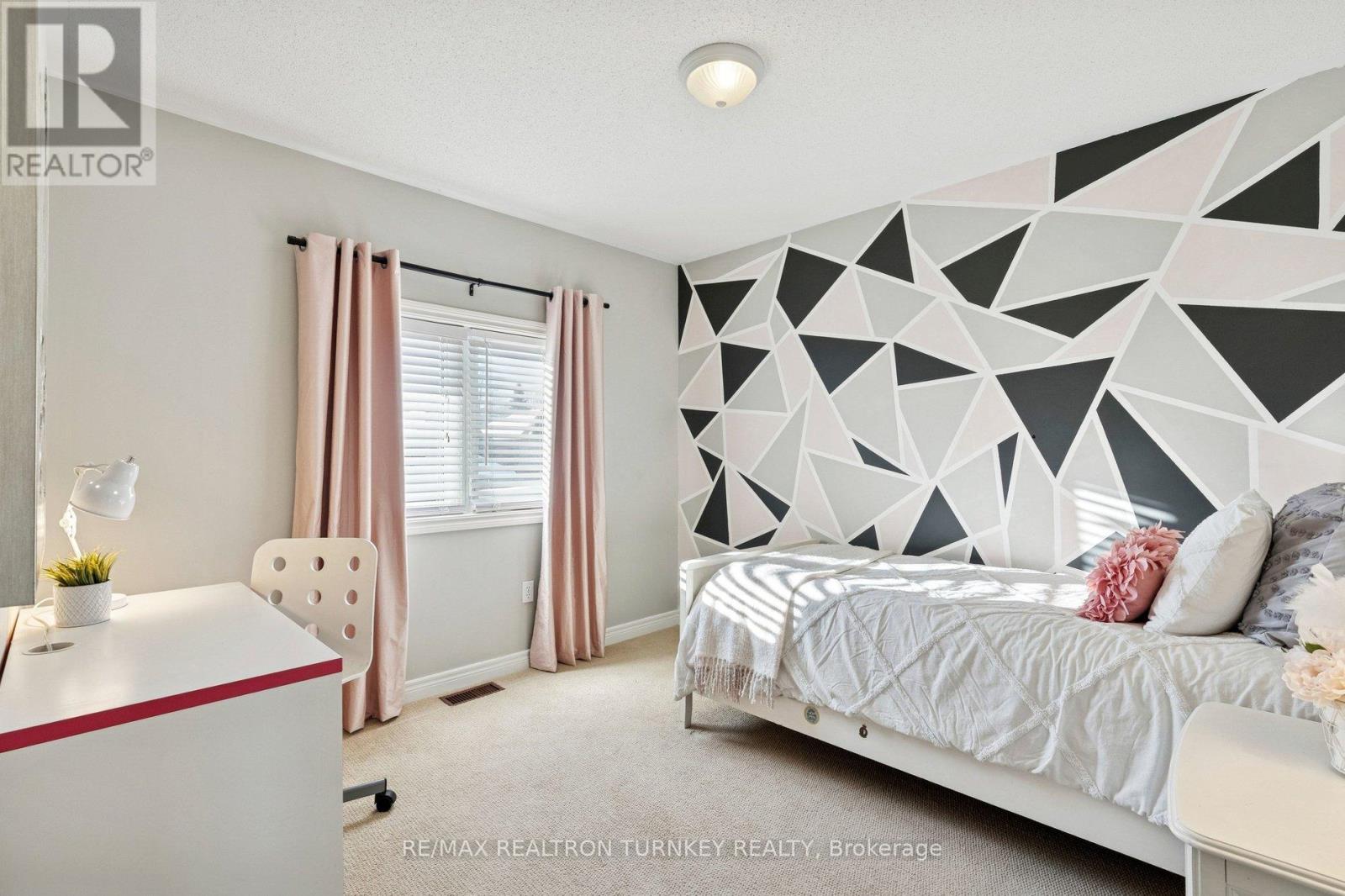 407 Seneca Court, Newmarket, Ontario  L3X 2C8 - Photo 32 - N12735918