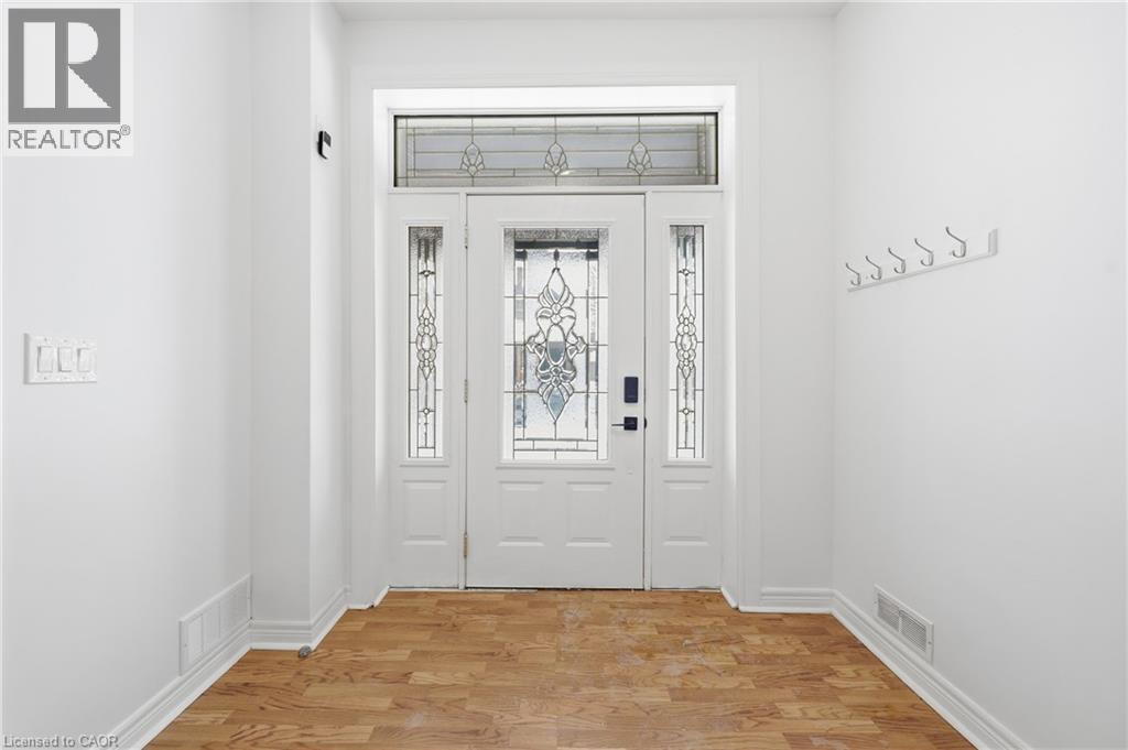 51 S Barnesdale Avenue S Unit# Upper, Hamilton, Ontario  L8M 2V3 - Photo 3 - 40801180