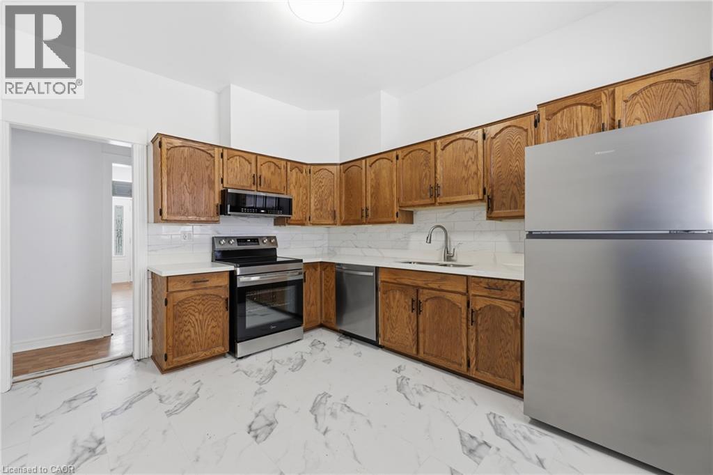 51 S Barnesdale Avenue S Unit# Upper, Hamilton, Ontario  L8M 2V3 - Photo 8 - 40801180