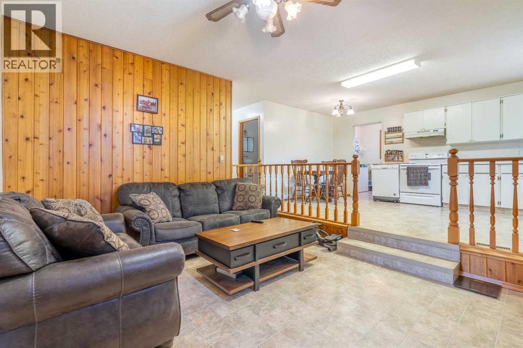 62 Buskmose Drive, Grandview, Alberta  T0C 2V0 - Photo 6 - A2269557