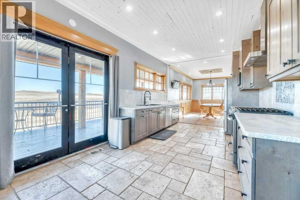 253019 Range Road 241, Rural Wheatland County, Alberta  T1P 0K9 - Photo 7 - A2278753