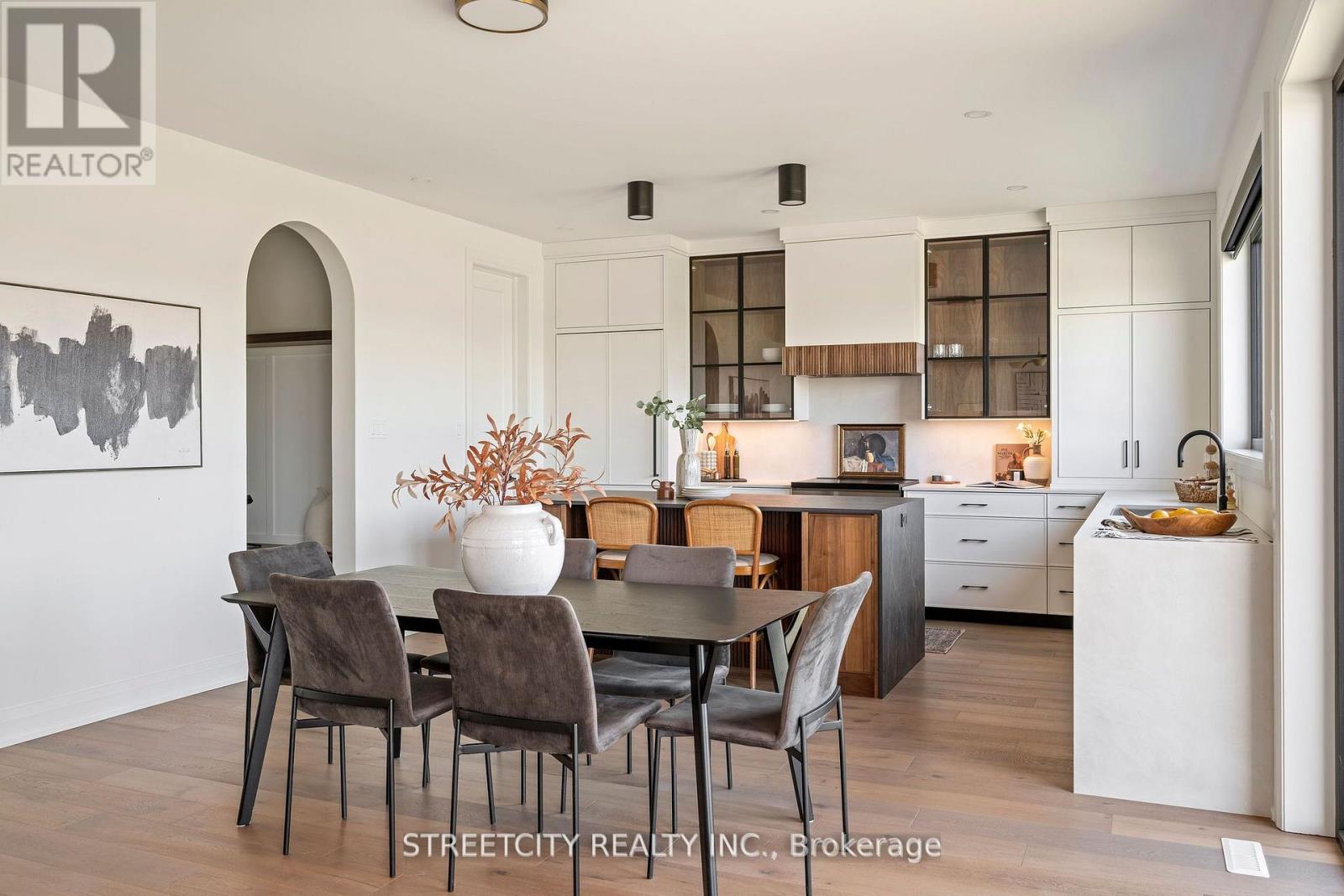 6354 Old Garrison Boulevard, London South, Ontario  N6P 0H3 - Photo 13 - X12737180