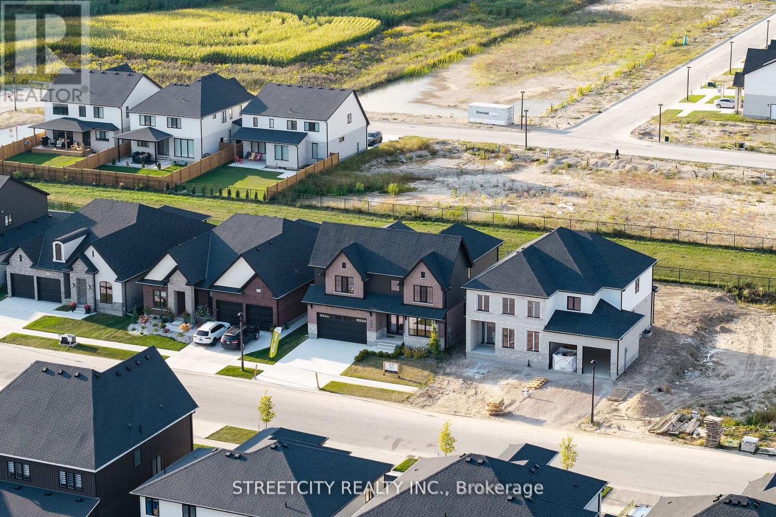 6354 Old Garrison Boulevard, London South, Ontario  N6P 0H3 - Photo 3 - X12737180