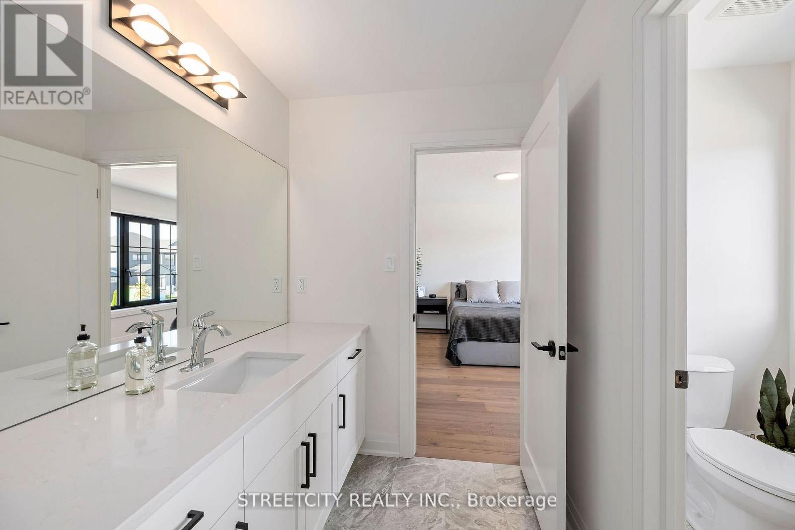 6354 Old Garrison Boulevard, London South, Ontario  N6P 0H3 - Photo 30 - X12737180