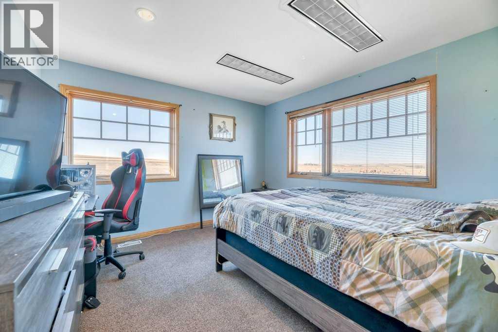 253019 Range Road 241, Rural Wheatland County, Alberta  T1P 0K9 - Photo 22 - A2278753