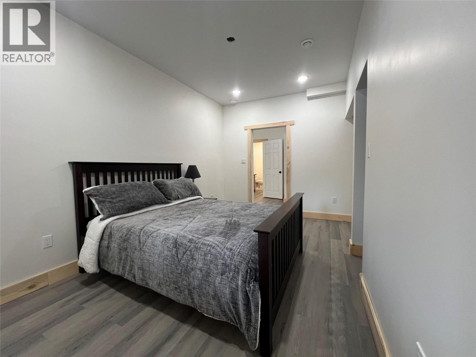 8774 6 Highway, Salmo, British Columbia V0G 1Z0 - Photo 46 - 10343213