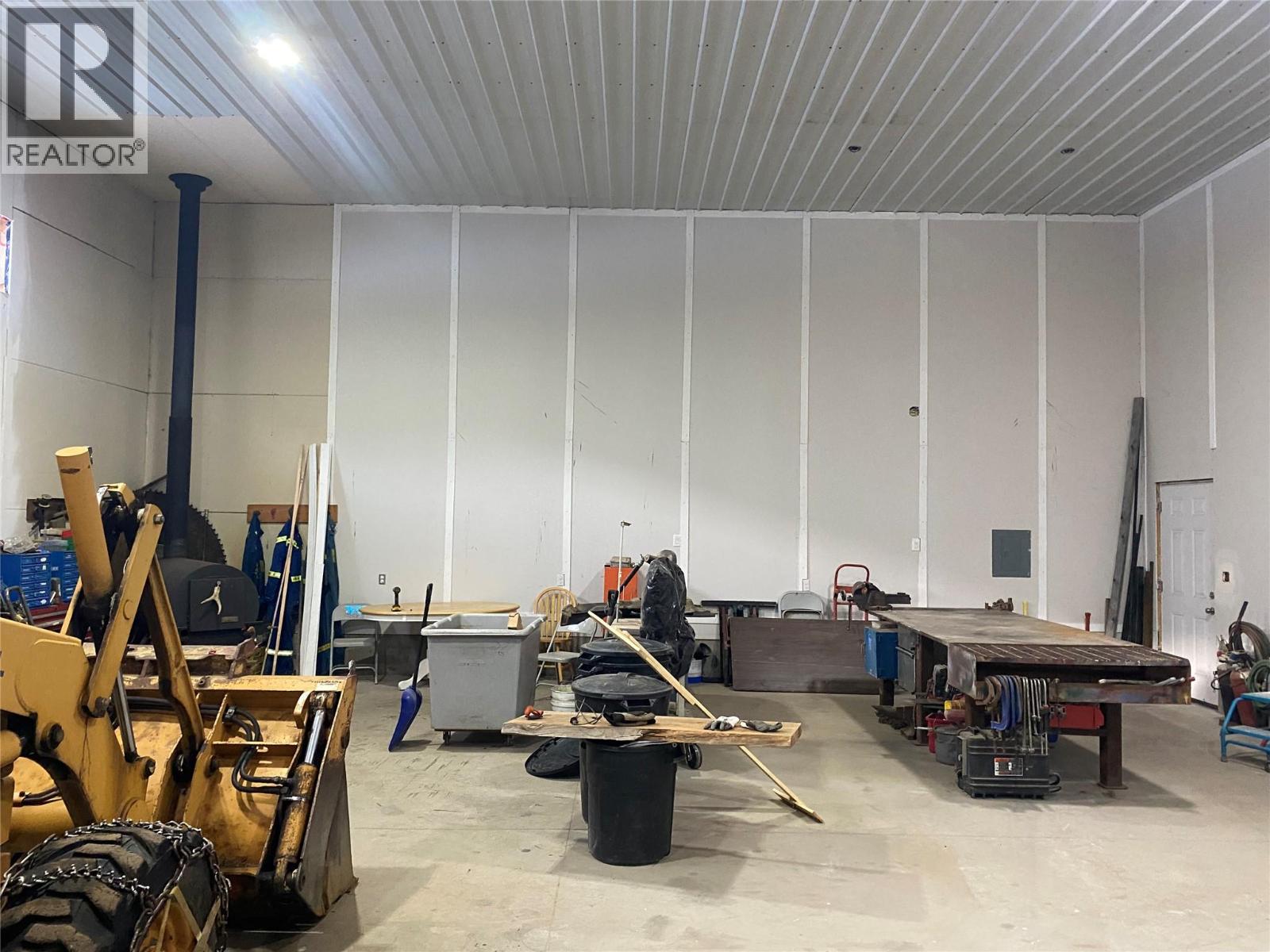 8774 6 Highway, Salmo, British Columbia V0G 1Z0 - Photo 77 - 10343213