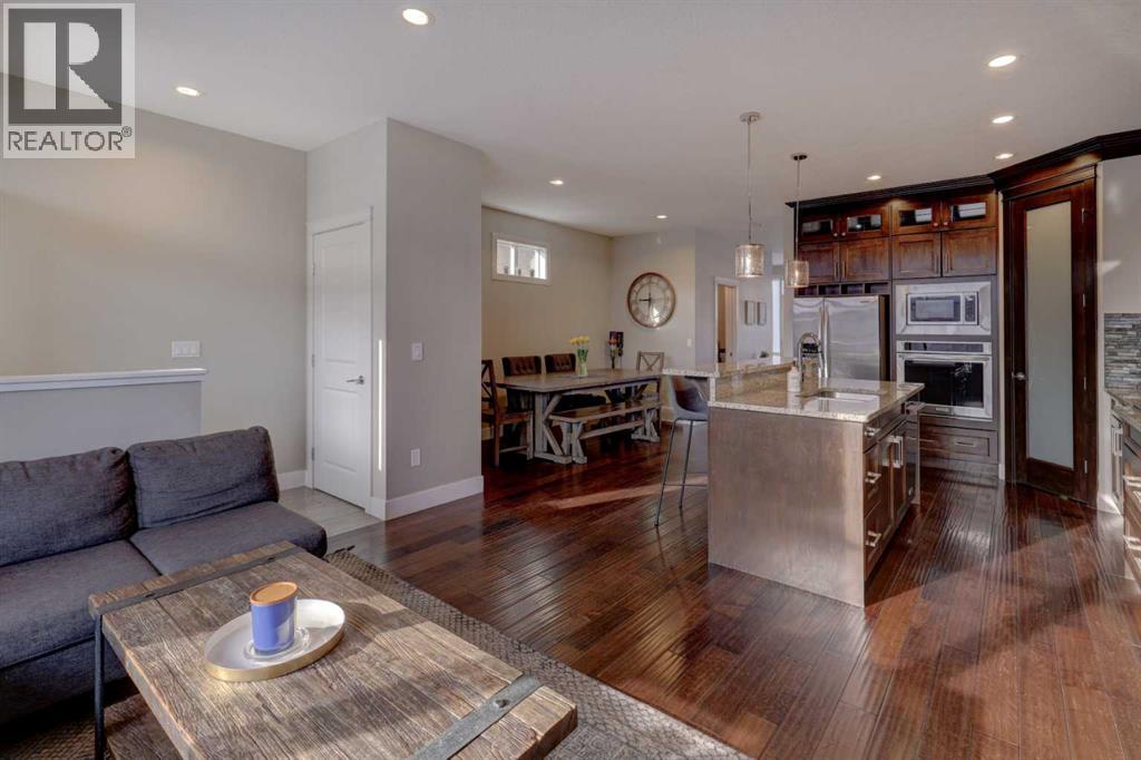 1721 20 Avenue Nw, Calgary, Alberta  T2M 1H2 - Photo 8 - A2280234