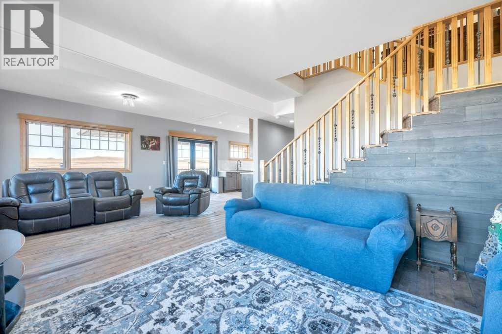 253019 Range Road 241, Rural Wheatland County, Alberta  T1P 0K9 - Photo 3 - A2280250