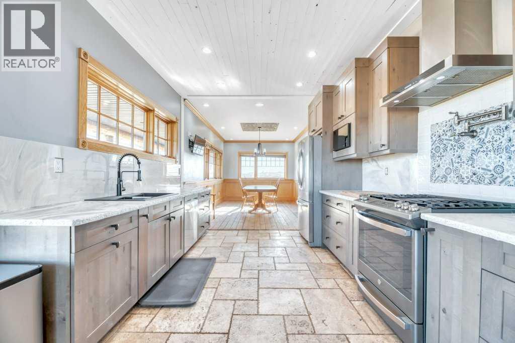 253019 Range Road 241, Rural Wheatland County, Alberta  T1P 0K9 - Photo 7 - A2280250