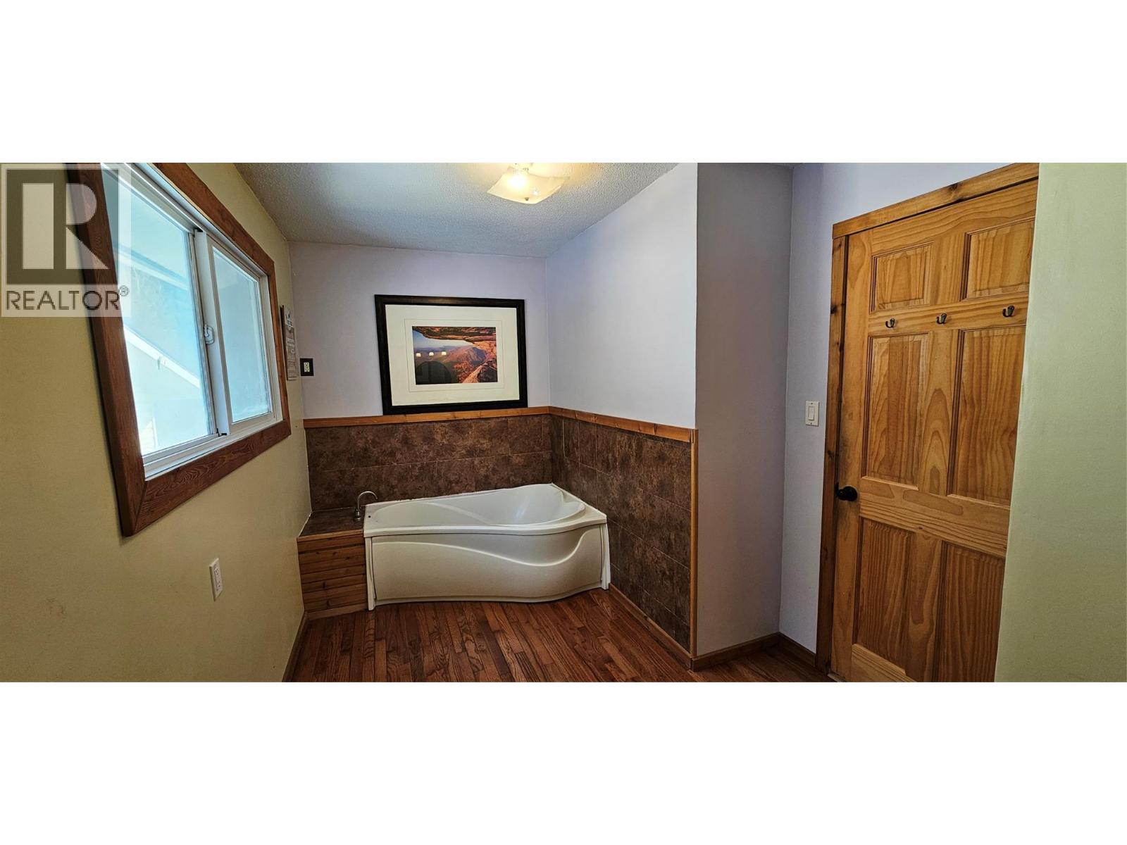 432 White Birch Crescent, Sparwood, British Columbia  V0B 2G0 - Photo 16 - 10374026