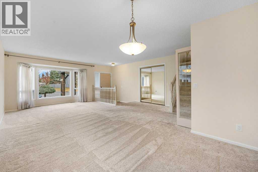 31 Edforth Way Nw, Calgary, Alberta  T3A 3V5 - Photo 8 - A2270442