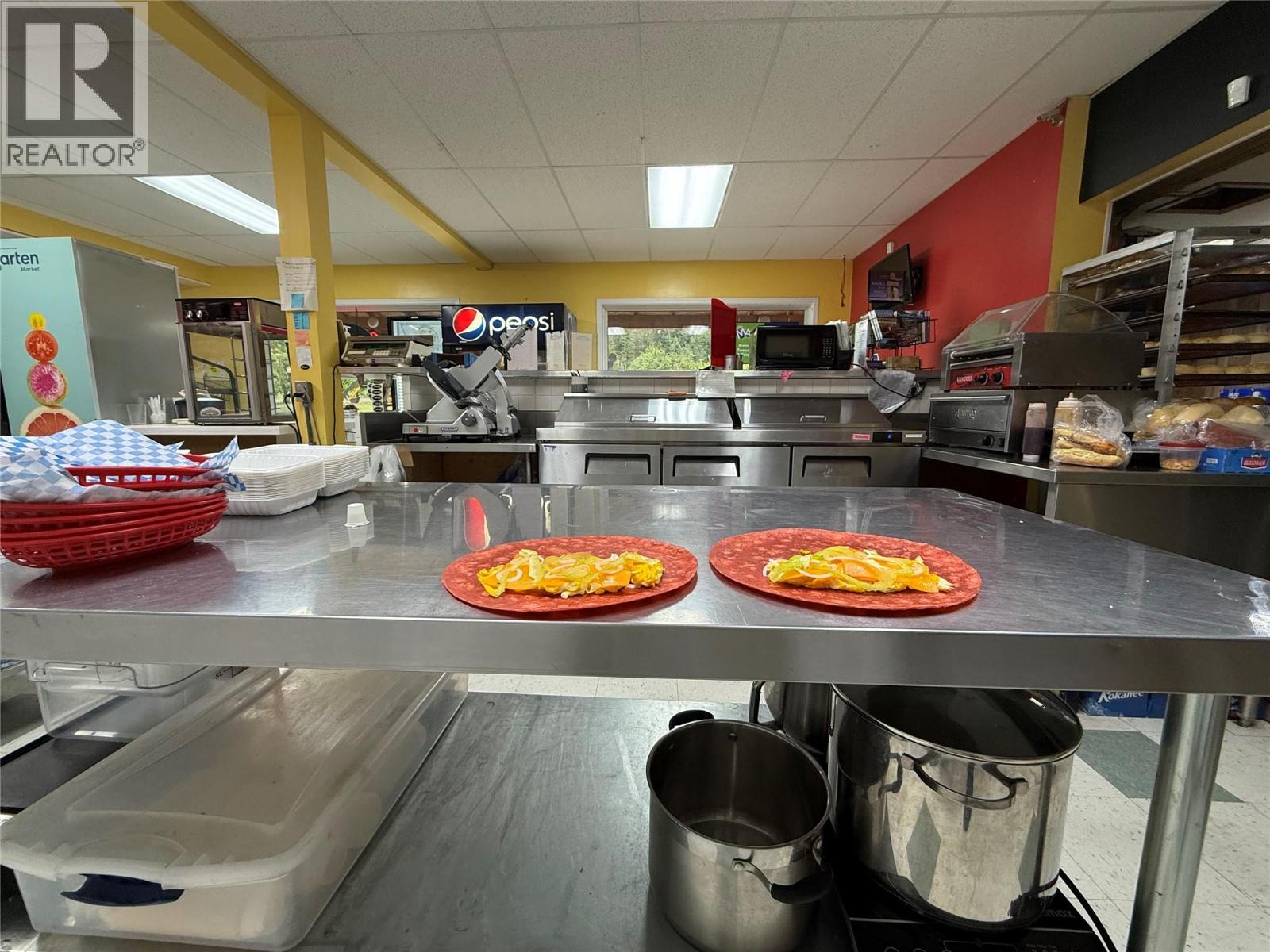 4493 Canyon-Lister Road, Canyon, British Columbia  V0B 1C0 - Photo 13 - 10374199