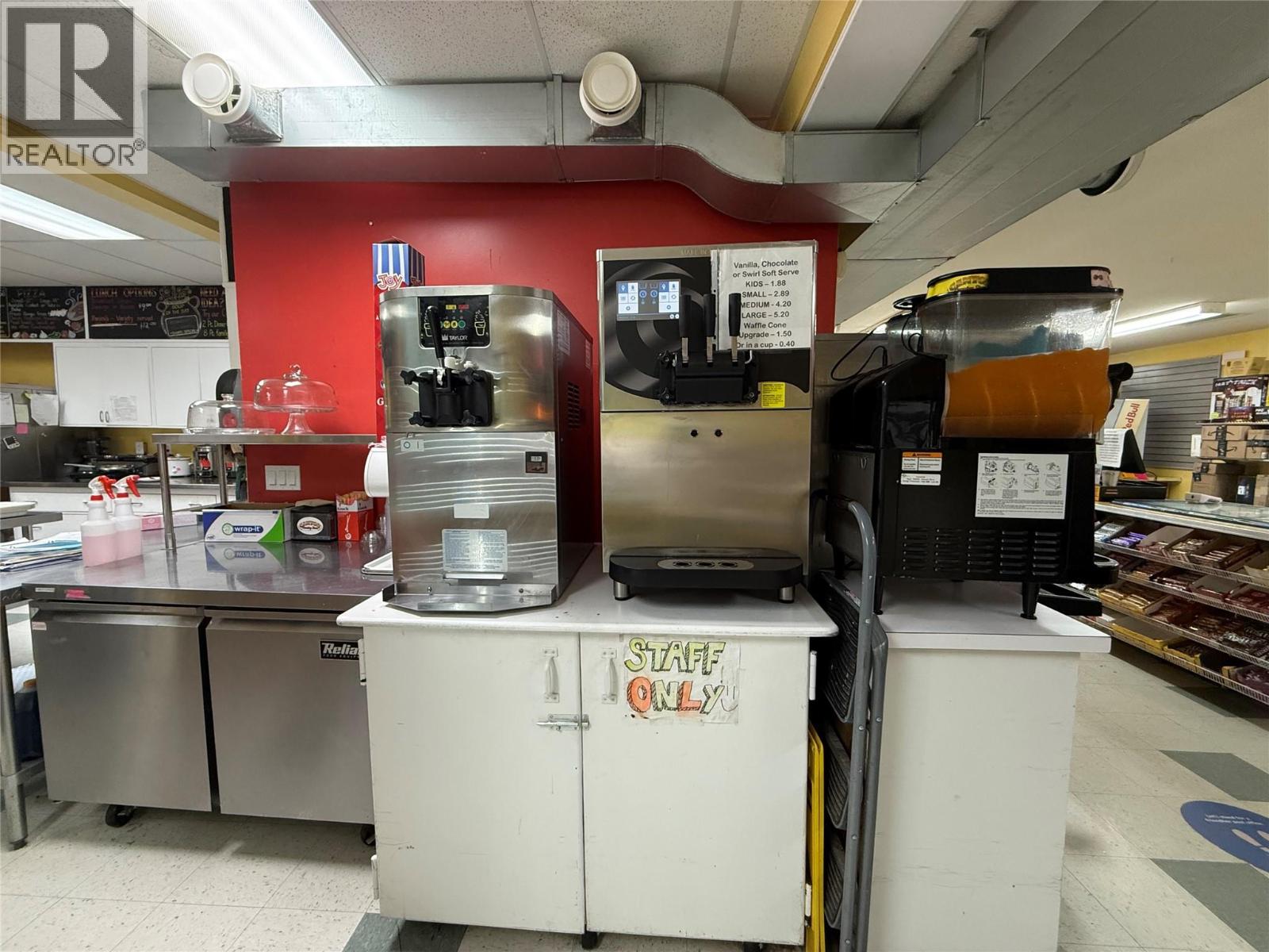 4493 Canyon-Lister Road, Canyon, British Columbia  V0B 1C0 - Photo 10 - 10374199