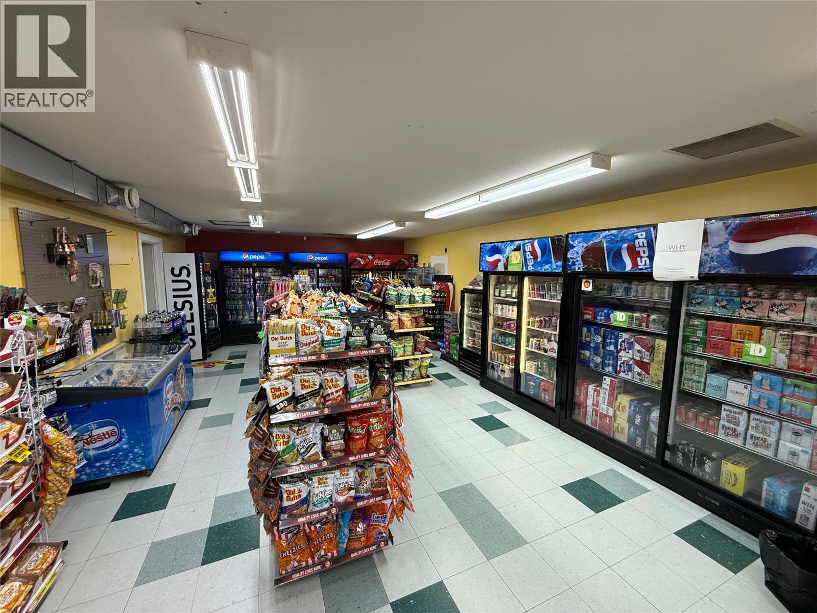 4493 Canyon-Lister Road, Canyon, British Columbia  V0B 1C0 - Photo 9 - 10374199