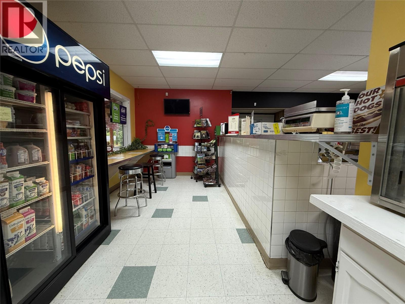 4493 Canyon-Lister Road, Canyon, British Columbia  V0B 1C0 - Photo 12 - 10374199