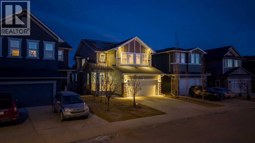 99 Evansglen Circle NW, Calgary, Alberta