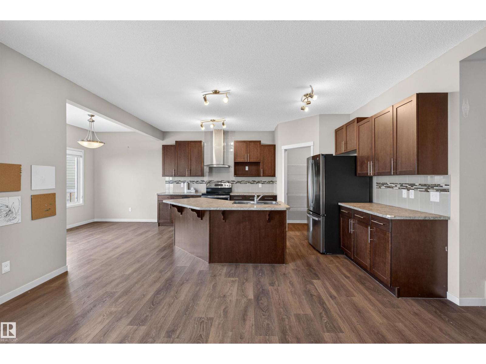 4723 Alwood Bend Sw, Edmonton, Alberta  T6W 3A2 - Photo 8 - E4471325