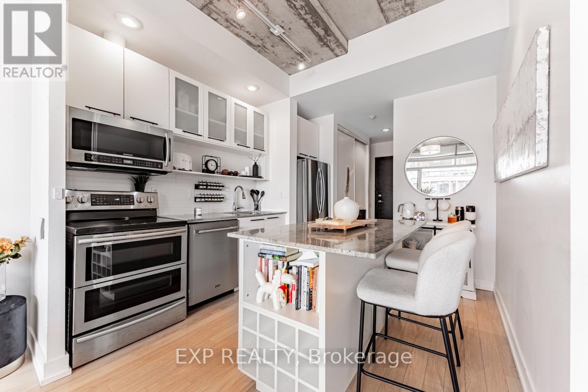 609 - 66 Portland Street, Toronto, Ontario  M5V 2M6 - Photo 8 - C12737198